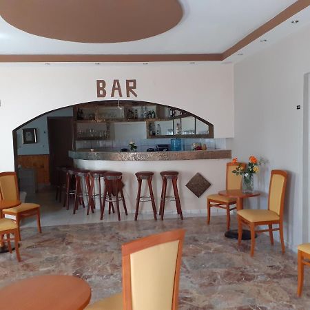 Pantheon Hotel Kamena Vourla Luaran gambar